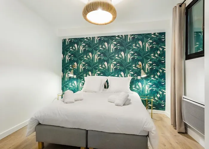 Hsh Saint-sauveur Luxury 8p-3br